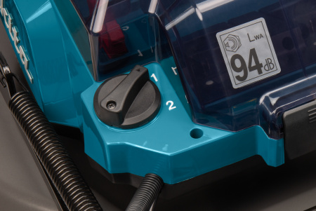 Аккумуляторная газонокосилка Makita LXT DLM462Z