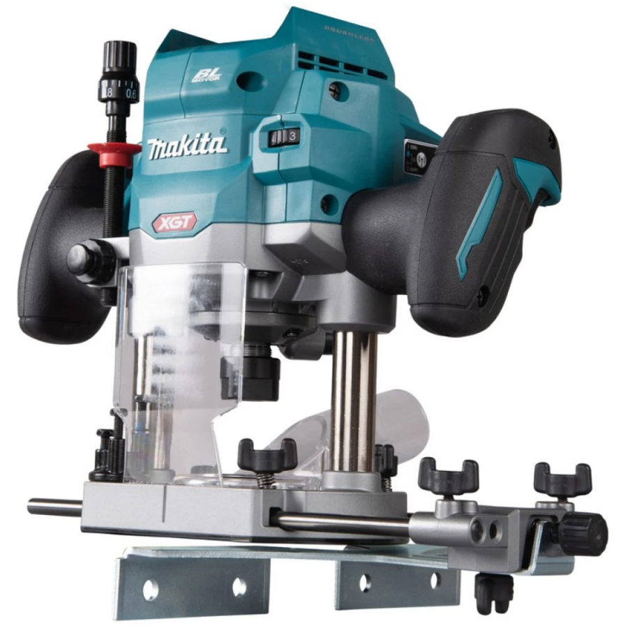 Фрезер погружной аккумуляторный Makita RP001GZ