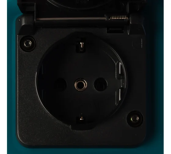 Пылесос Makita VC3011L