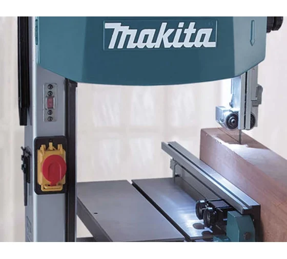 Пила ленточная Makita LB1200F