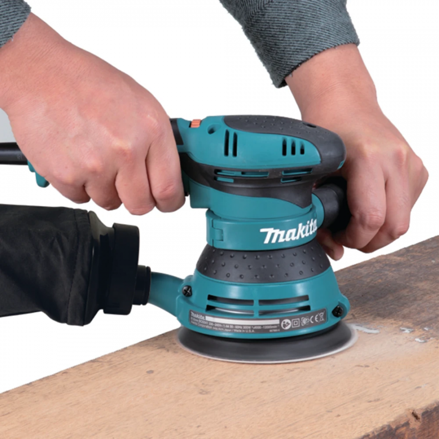 Шлифмашина эксцентриковая  Makita BO5041