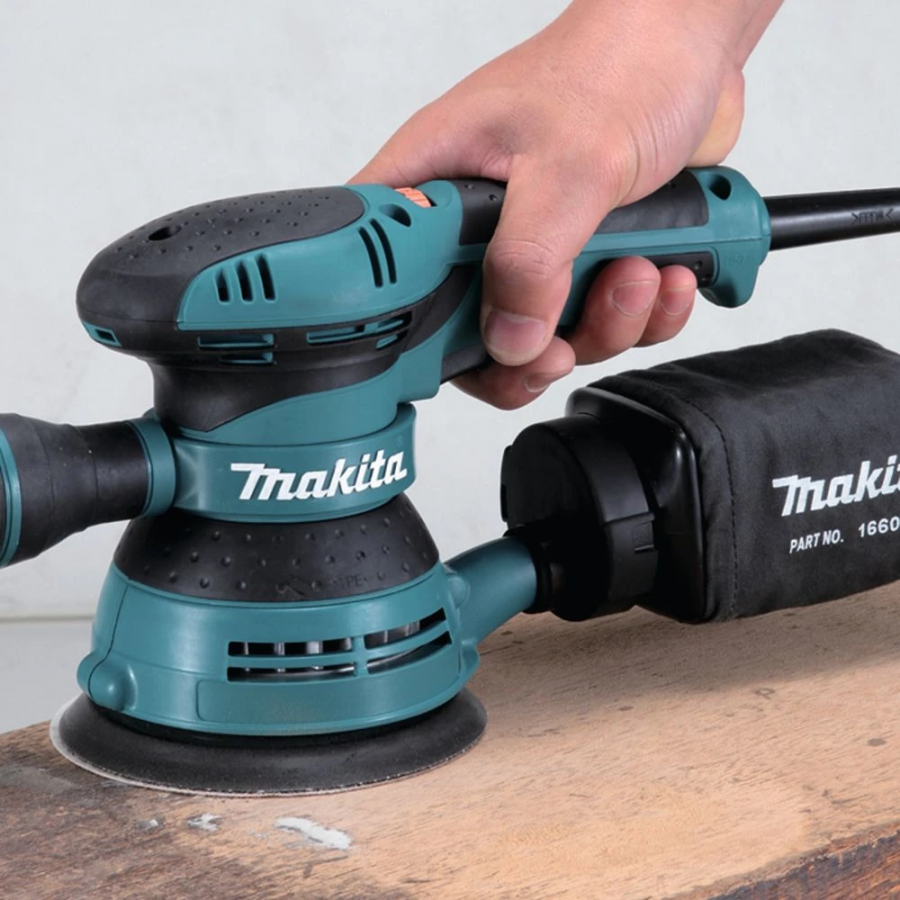Шлифмашина эксцентриковая  Makita BO5041K